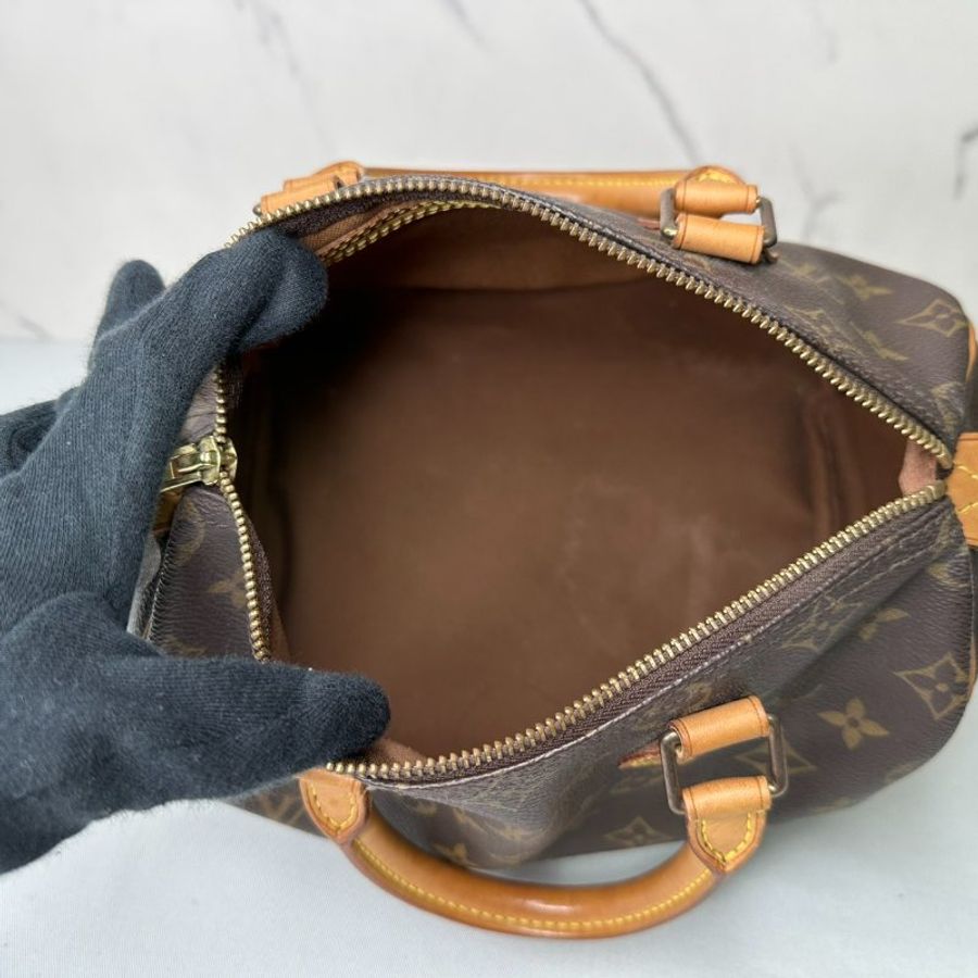 LV Speedy 25波士頓包-4