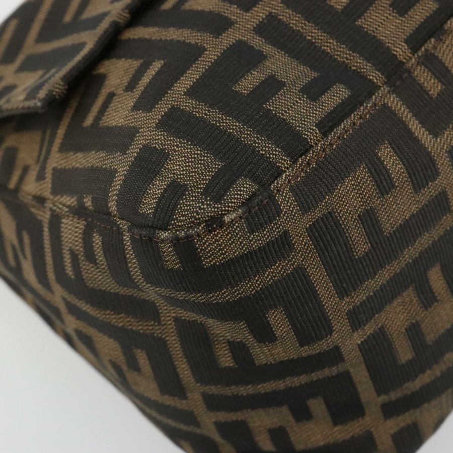 【日本直送】FENDI Zucca帆布Mamma Baguette單肩包 棕色/黑色 正品 180861A-14