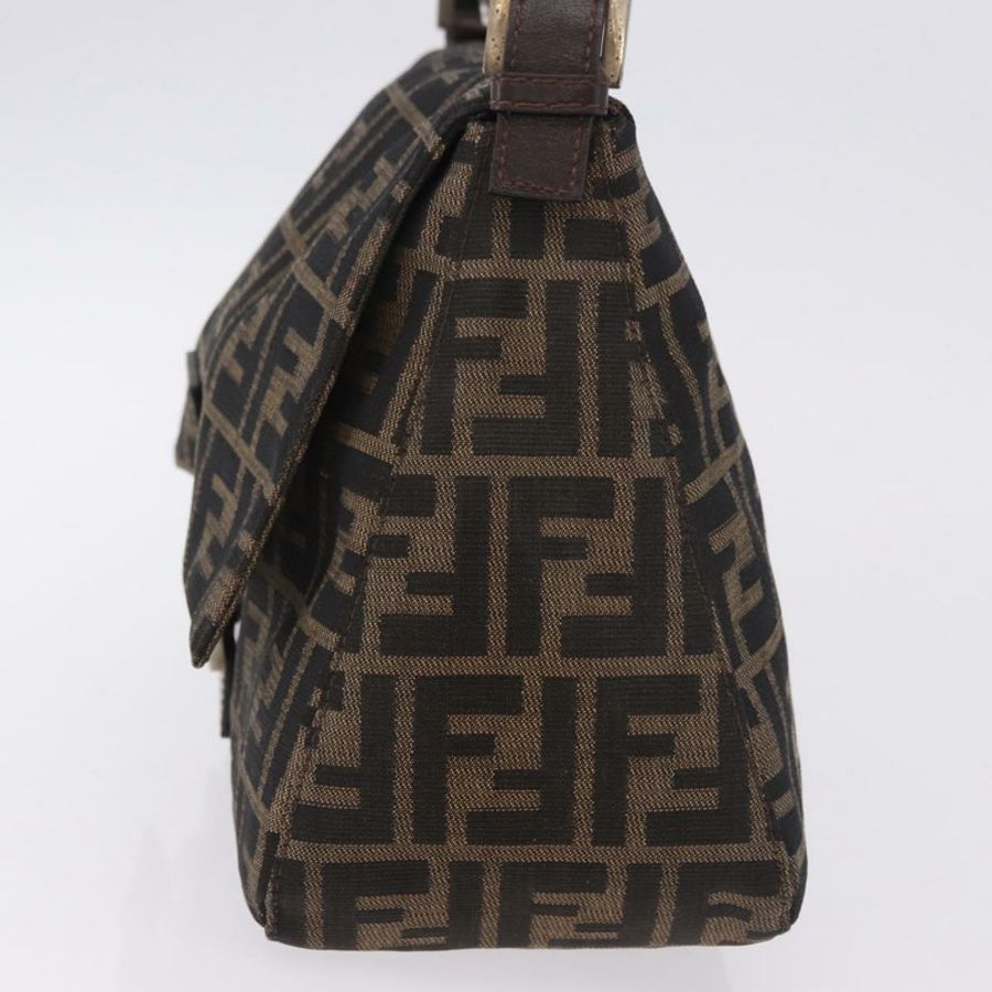 【日本直送】FENDI Zucca帆布Mamma Baguette單肩包 黑色 棕色 銀色 正品 am11783V-2