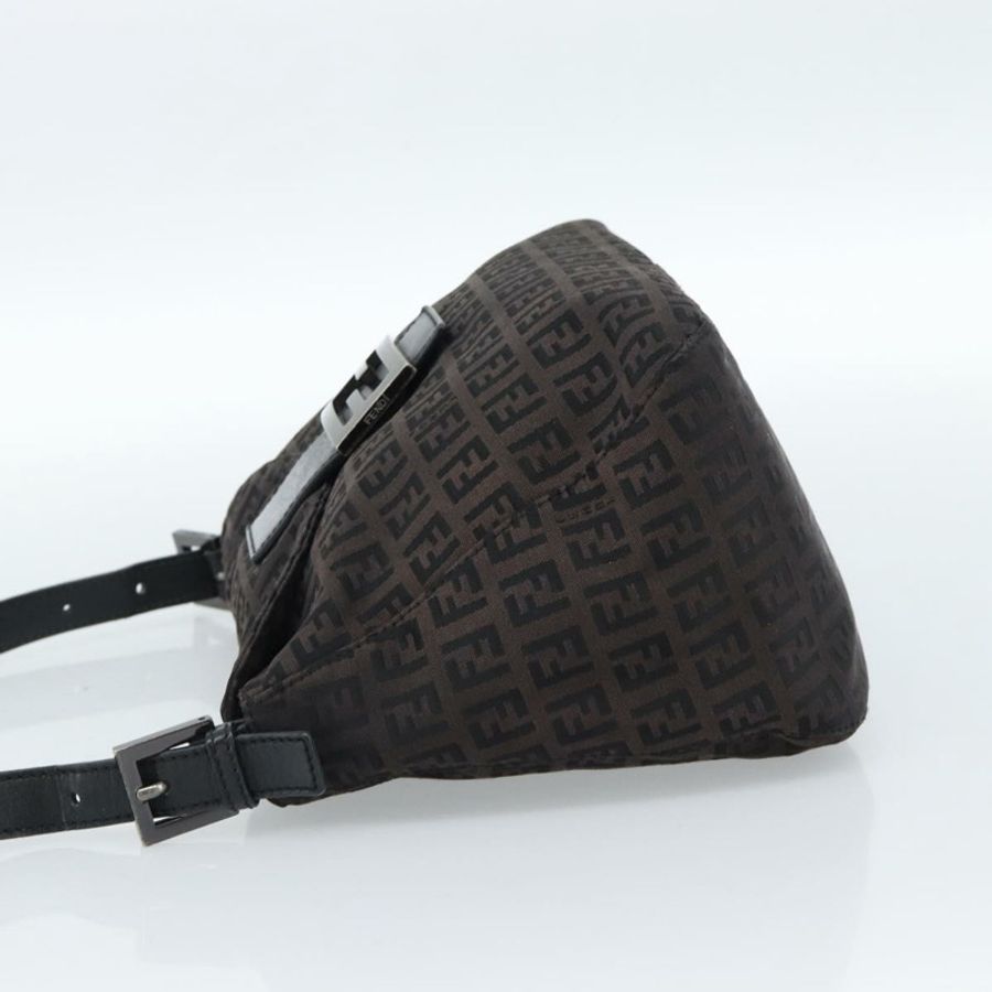 【日本直送】FENDI Zucchino帆布Mamma Baguette手袋 黑色 銀色 正品 183656A-2
