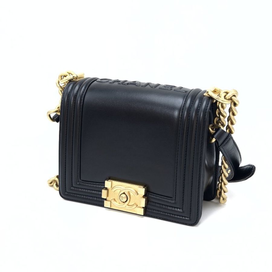 CHANEL/香奈兒黑金光面牛皮Leboy單肩斜挎包-1