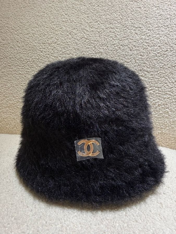 全新Chanel 26A毛毛漁夫帽 中碼-0