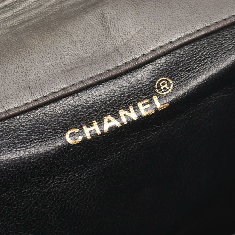 香奈兒 (CHANEL) Matelasse Turn Lock Chain Rucksack Backpack A04194 皮革黑色金色五金二手-3