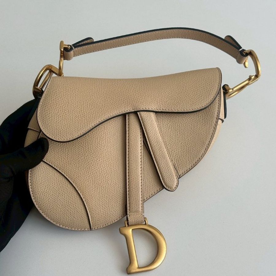 99新🆕 Dior 迪奧 Saddle 馬鞍包 小號 奶茶色-6