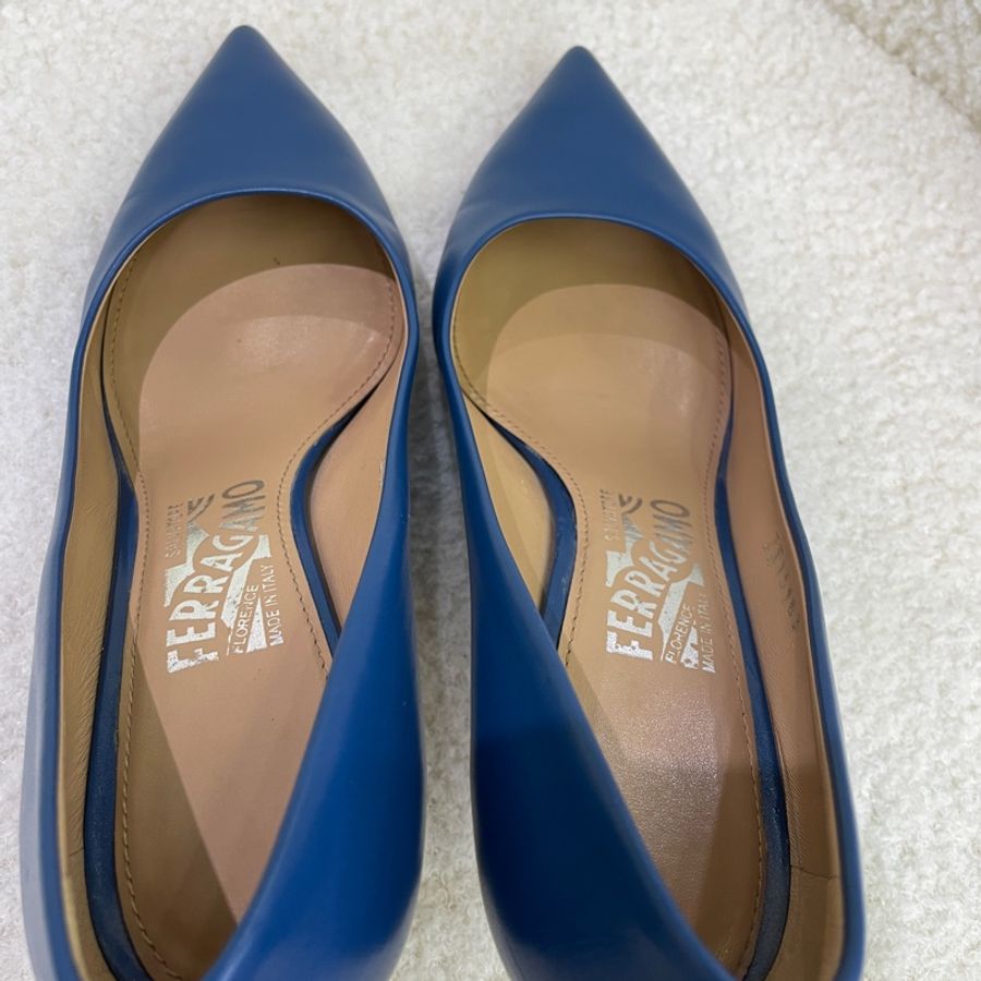 FERRAGAMO/菲拉格慕藍色尖頭高跟鞋 38碼-3