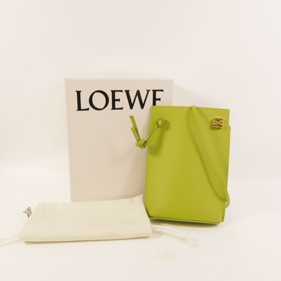 LOEWE 牛皮皮革Dice Pocket肩背袋-8