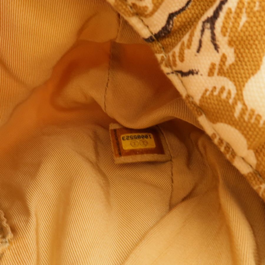 CHANEL 帆布Vintage Camellia Coco Mark手挽袋-9