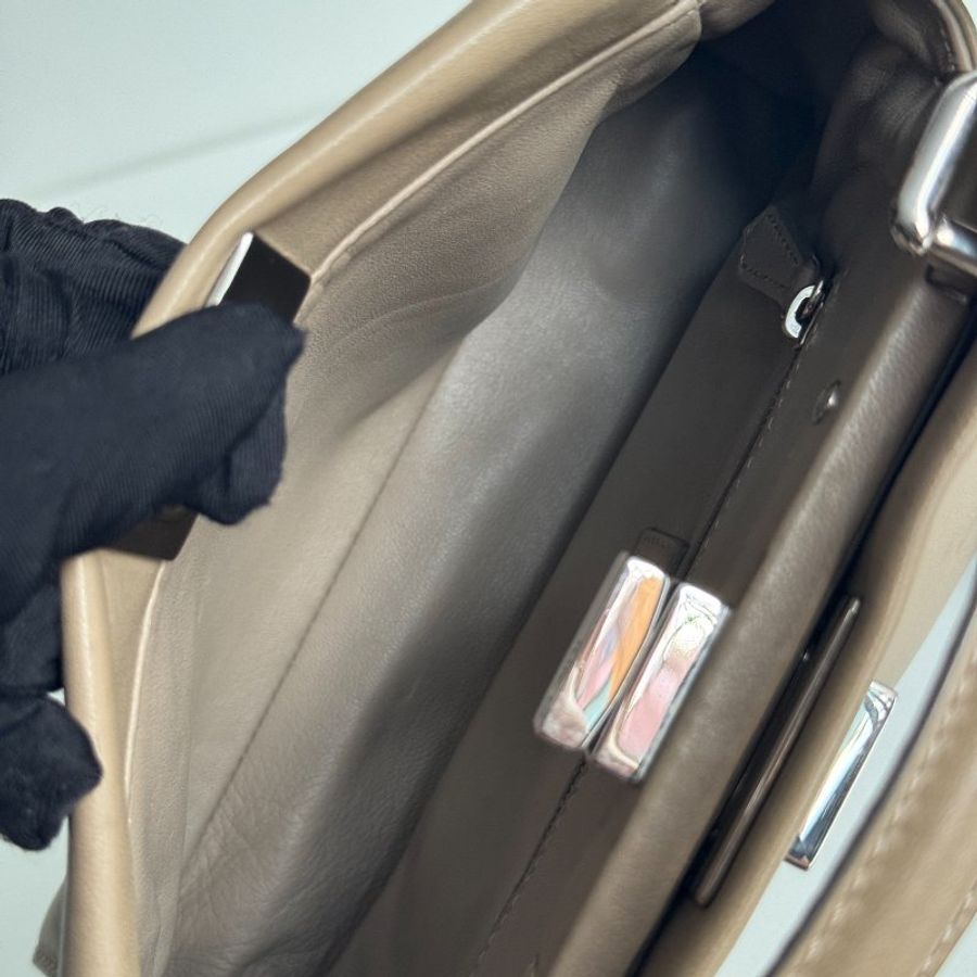 98新🆕 Fendi 芬迪 Peekaboo Mini 灰色銀釦-13
