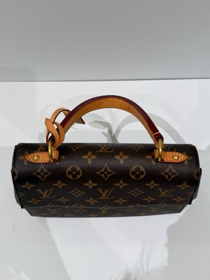 LV 路易威登 Cluny 老花滿印 單肩斜挎手提包-5