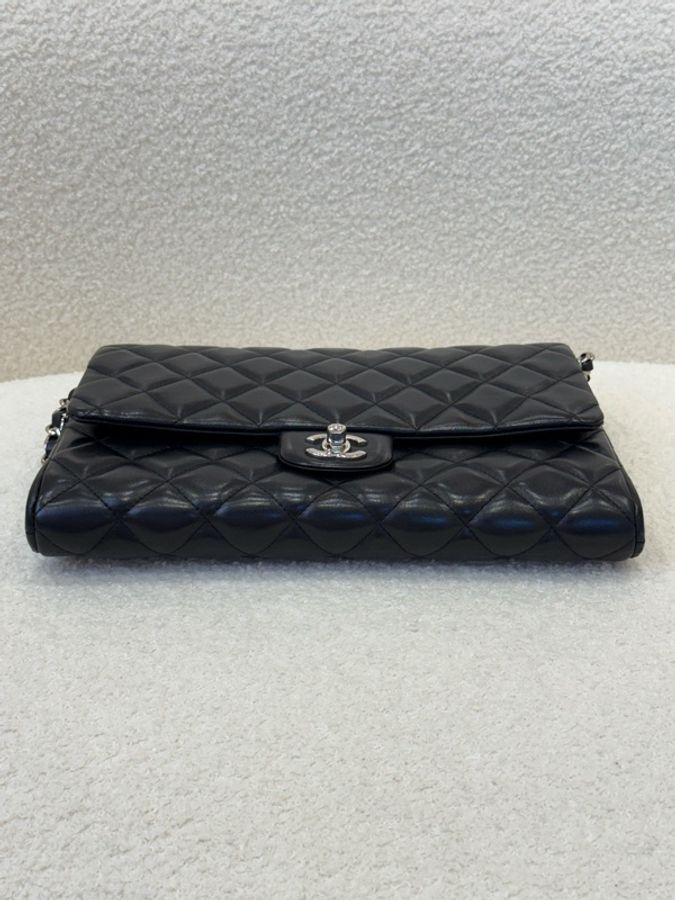 Chanel黑銀羊皮 timeless-3