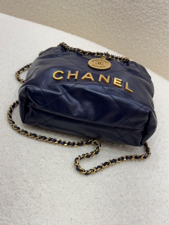 Chanel 22Mini 高級深藍色-1