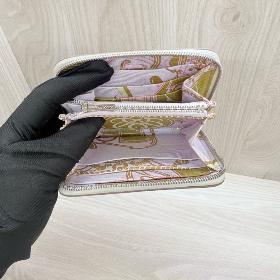Hermes 奶油白拚內裏粉紫色Epsom皮絲巾短夾-14