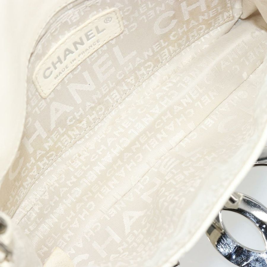 【日本直送】香奈兒 (CHANEL) 絎縫鏈條肩背包，白色銀色皮革，雙C標誌，貨號 183793V-9