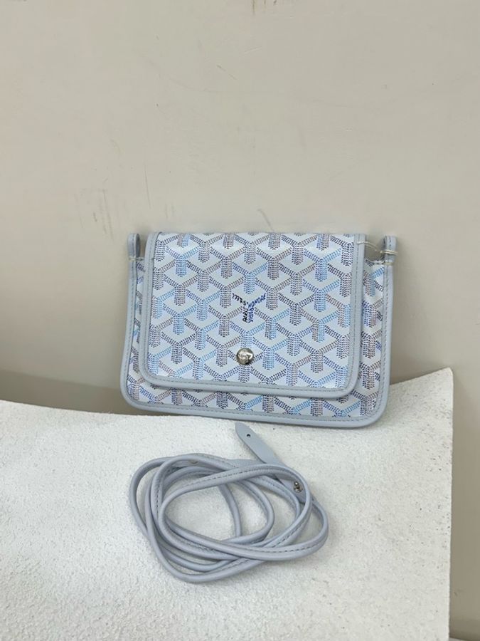 全新GOYARD Plumet  pouch wallet multicoloured 四季炫彩系列 經典Y字老花滿印 GOYARDINE帆布拼CHEVROCHES小牛皮 單肩斜包 冰川藍-0