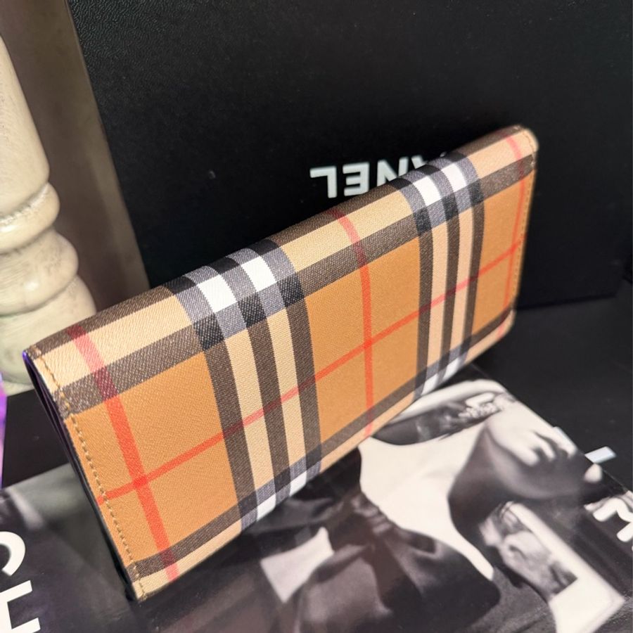 博柏利  Burberry  手拿包 經典長皮夾 長夾 男裝 女裝 經典款 黑色-11