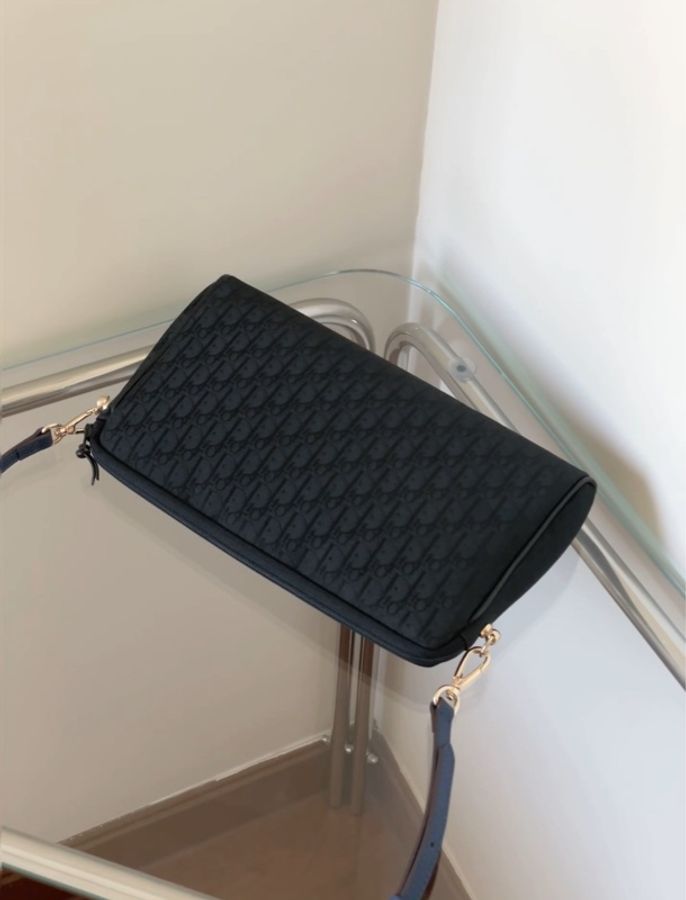 Dior 迪奥中古黑色老花帆布包-3