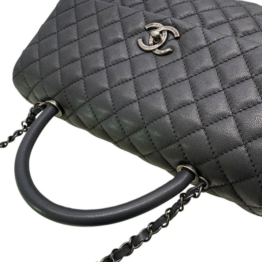 CHANEL 香奈兒 COCO HANDLE Medium 手提兩用包 荔枝牛皮 深灰色 銀釦-11