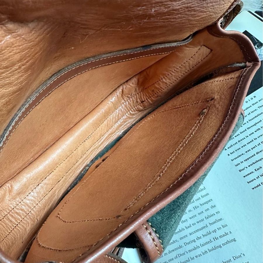 羅意威 Loewe Anagram Shoulder Bag Suede Green 狩獵系列 crossbody bag 墨綠色拼啡色 中古包 手袋 斜背包-11