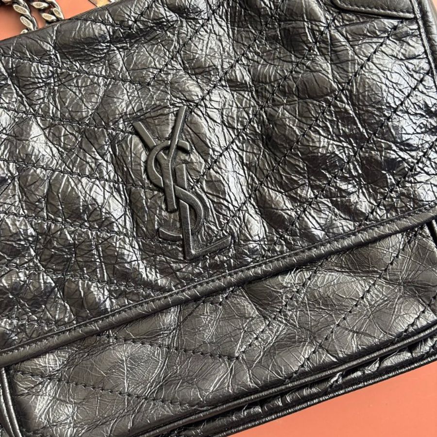 中款 ::SAINT LAURENT:: YSL 黑色NIKI MM 灰銀鍊肩背包-2