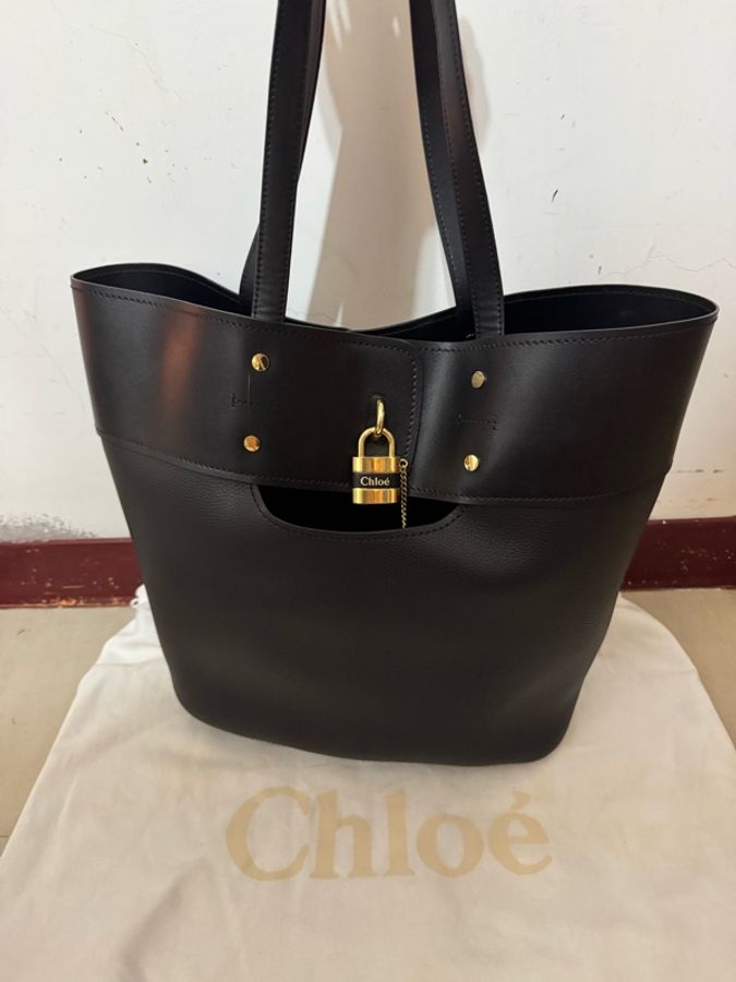 二手精品自售🔒 閒置絕版經典 Chloé鎖頭托特包,outlet購入-0