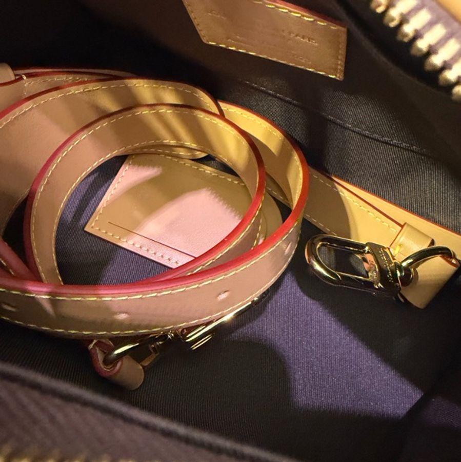 LOUIS VUITTON Keepall Bandoulière 25（Blown Up） M23106-14