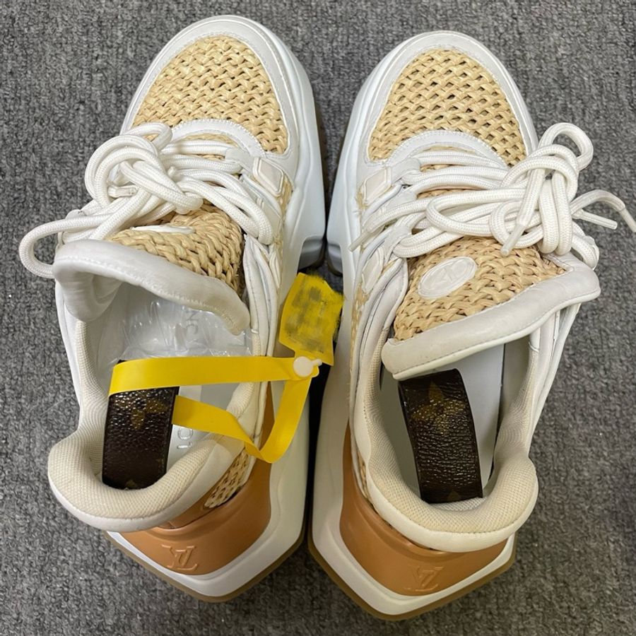 LOUIS VUITTON/路易威登Archlight 2.0 Platform運動休閒鞋  尺碼：39-1