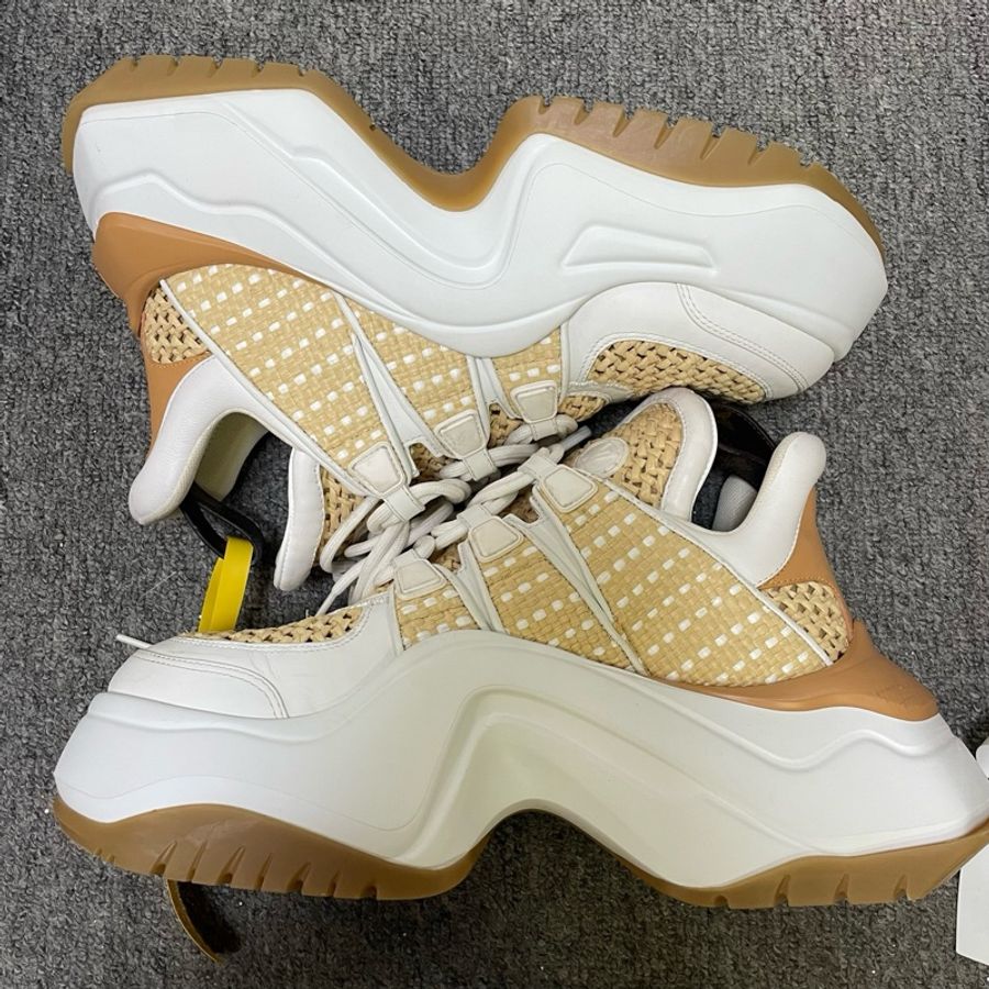 LOUIS VUITTON/路易威登Archlight 2.0 Platform運動休閒鞋  尺碼：39-2
