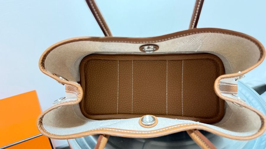 全新愛馬仕Hermes Mini Garden 23金棕帆布G刻-6