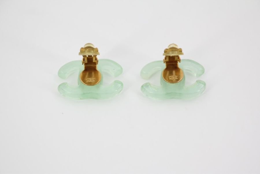 Chanel Vintage 01P 樹脂透明綠色大CC 耳環-6