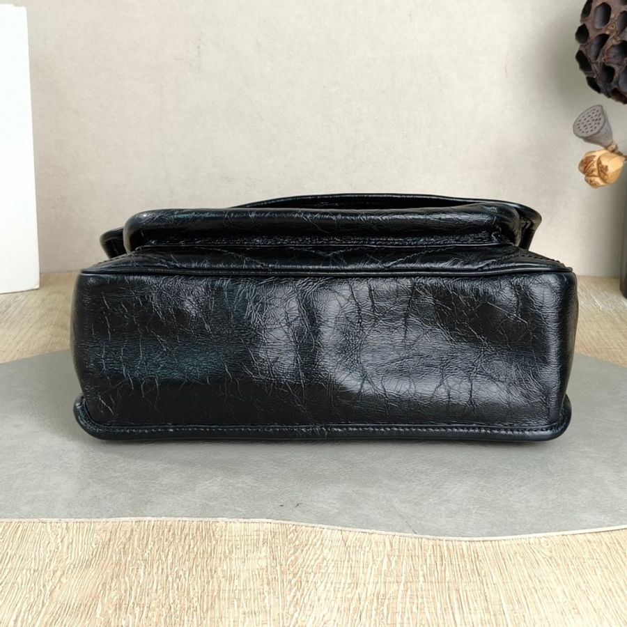 【VUINCA Vintage 價格僅供參考】 SAINT LAURENT Niki Medium 黑色 牛皮-4