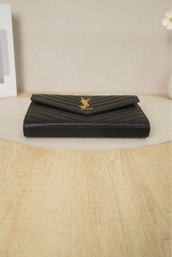 【VUINCA Vintage 價格僅供參考】 SAINT LAURENT 信封包 黑色 牛皮-4
