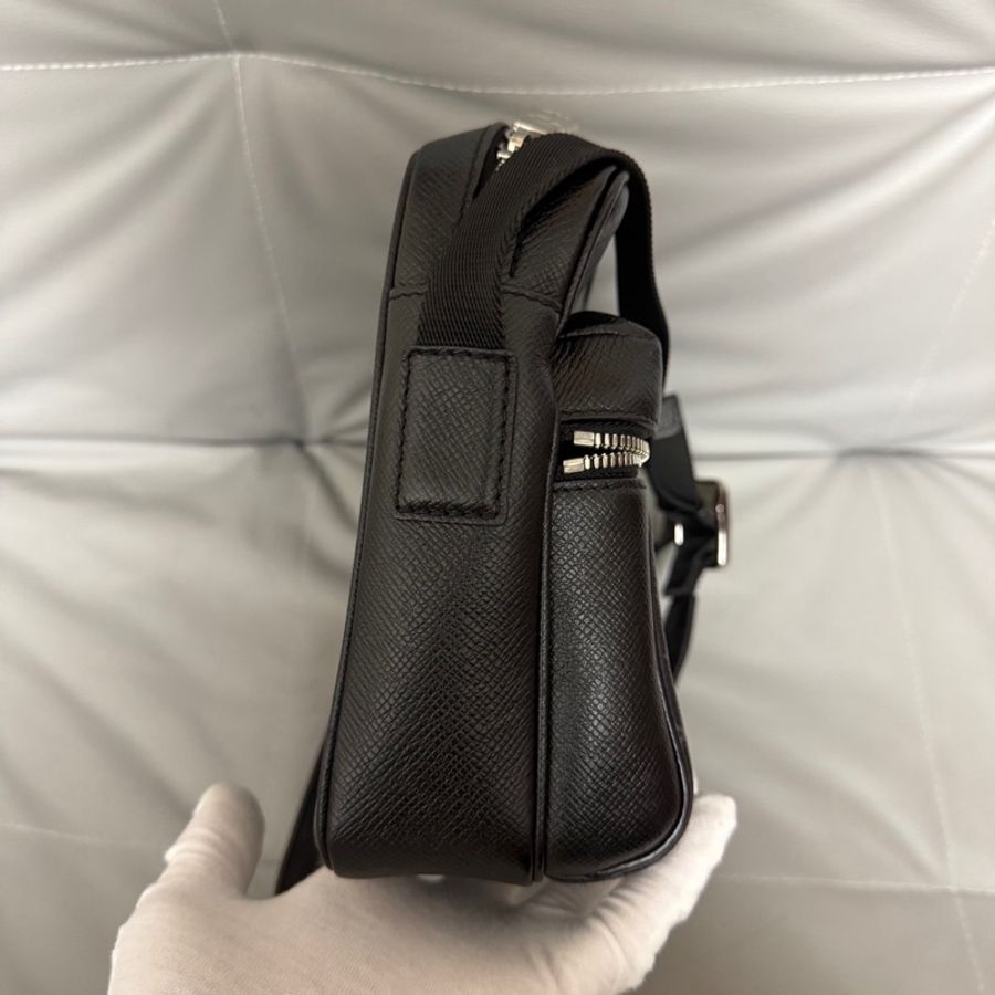 Louis Vuitton 路易威登Outdoor 黑花經典郵差包 男士單肩斜挎都可-3