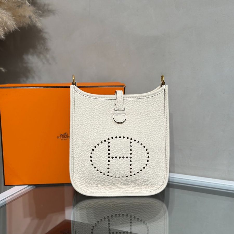 HERMES Mini Evelyne - Nata I2 奶油白金配波點背帶 Z-0