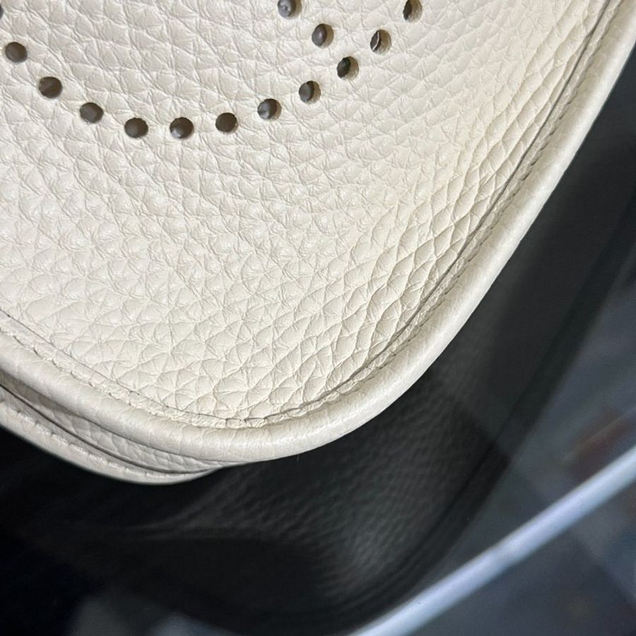 HERMES Mini Evelyne - Nata I2 奶油白金配波點背帶 Z-7