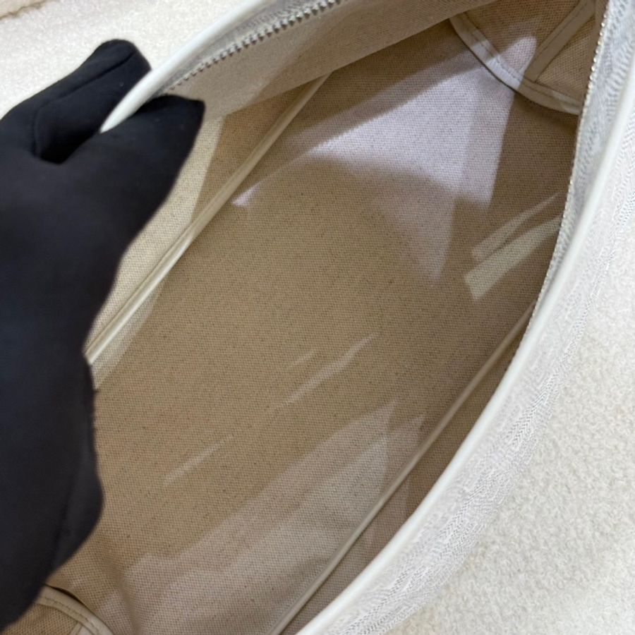 Goyard hobo 經典白色全新-4