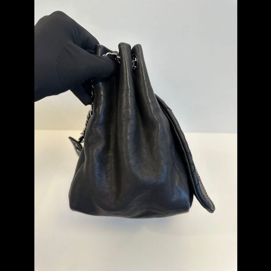 Chanel Hobo-2