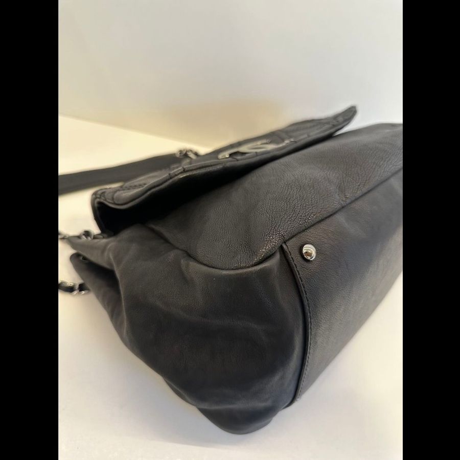 Chanel Hobo-8