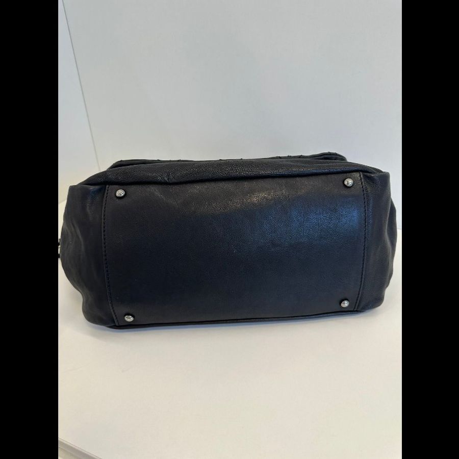 Chanel Hobo-15
