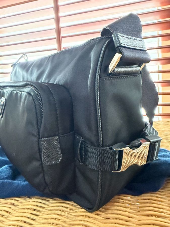 Prada Re-nylon & saffiano 肩背包-7