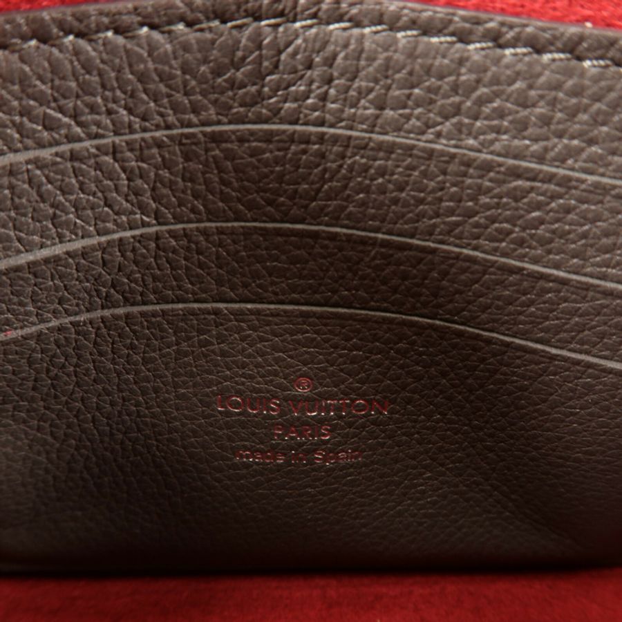 LOUIS VUITTON 牛皮皮革Pochette Lockme Chain鏈帶肩背袋-6