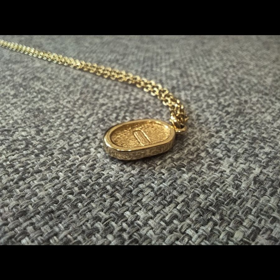 Burberry 博柏利 黃k金色合金 經典黑紅格紋 螺紋 項鍊 鎖骨鍊 金項鍊 Burberrys  vintage style-9