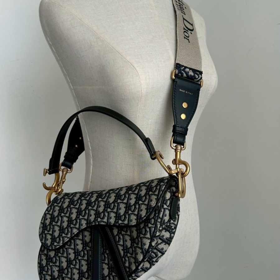 2nd-011 DIOR Saddle 中號馬鞍包(另送老花寬版背帶)-1