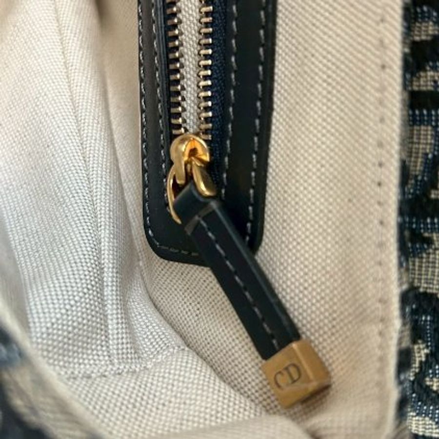 2nd-011 DIOR Saddle 中號馬鞍包(另送老花寬版背帶)-29