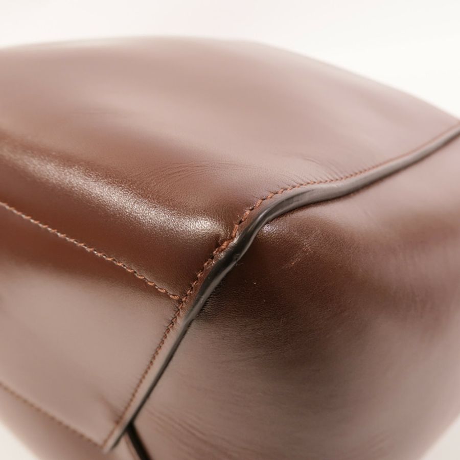 CELINE 牛皮皮革Sangle Bucket Large肩背袋-12