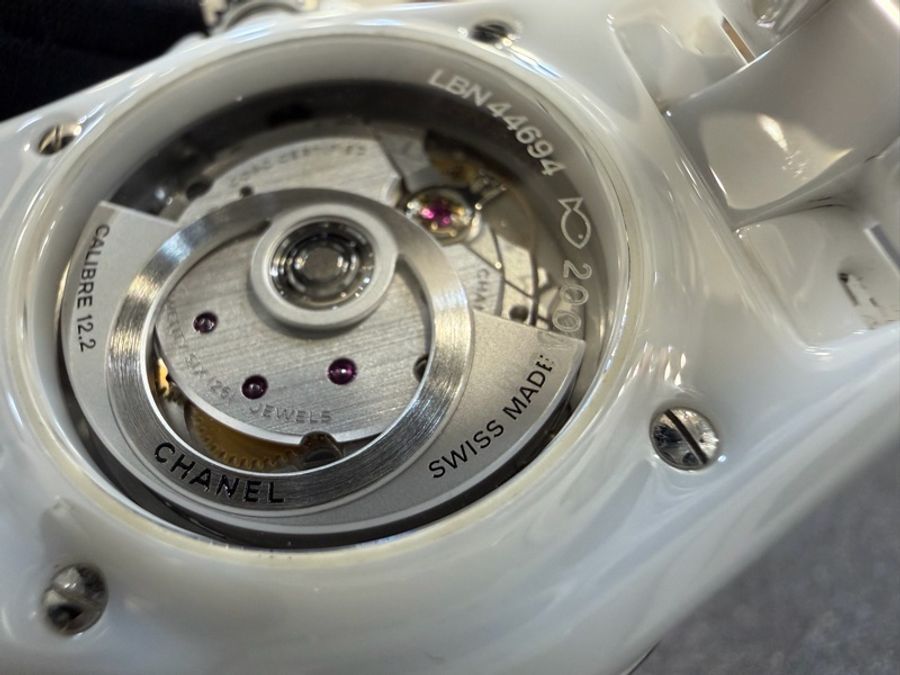 CHANEL J12 CALIBER 12.2機芯腕錶 33mm-2