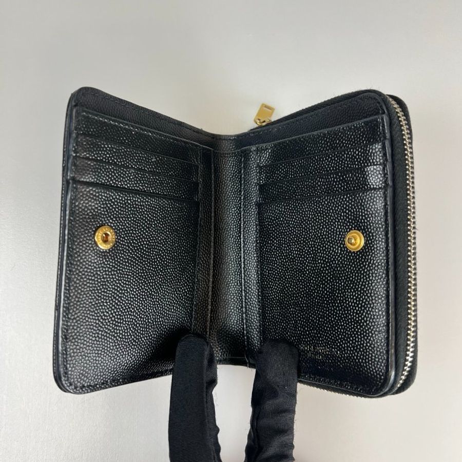 YSL 668288  黑金魚子醬釦式短夾-6
