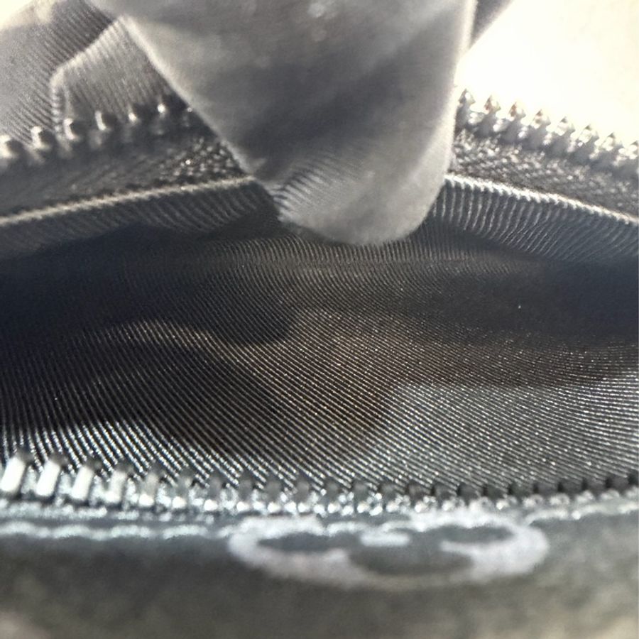 LV M44735 mini soft trunk 全黑 老花小箱包 肩背包 斜背包 側背包 男包-35