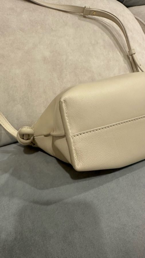 loewe mini flamenco 福袋包18x23-9