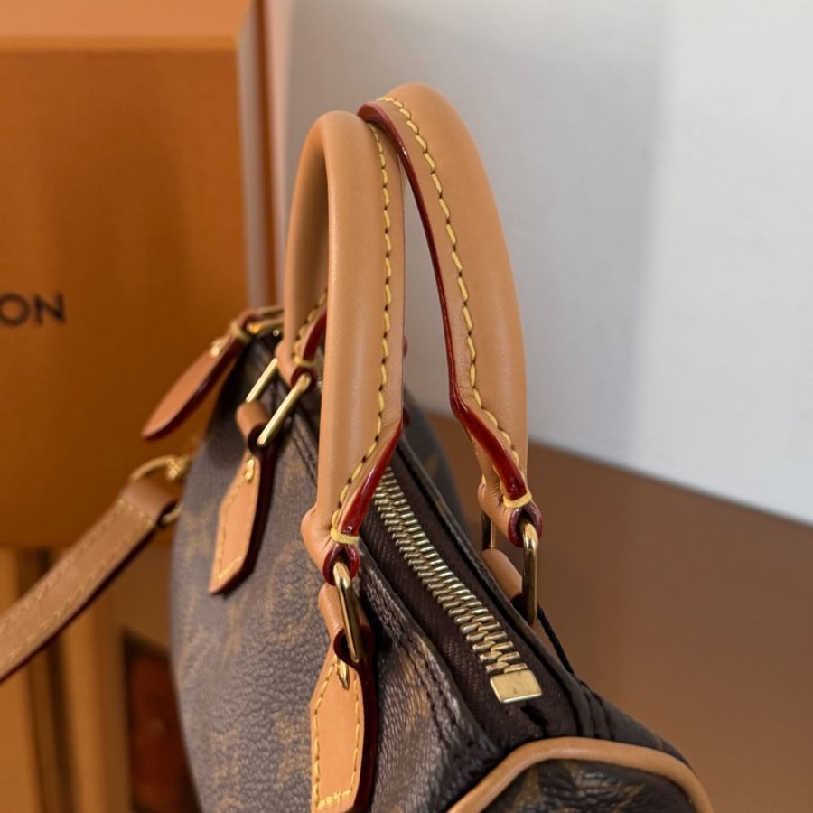#98新 Louis Vuitton Speedy Nano 附盒子-8