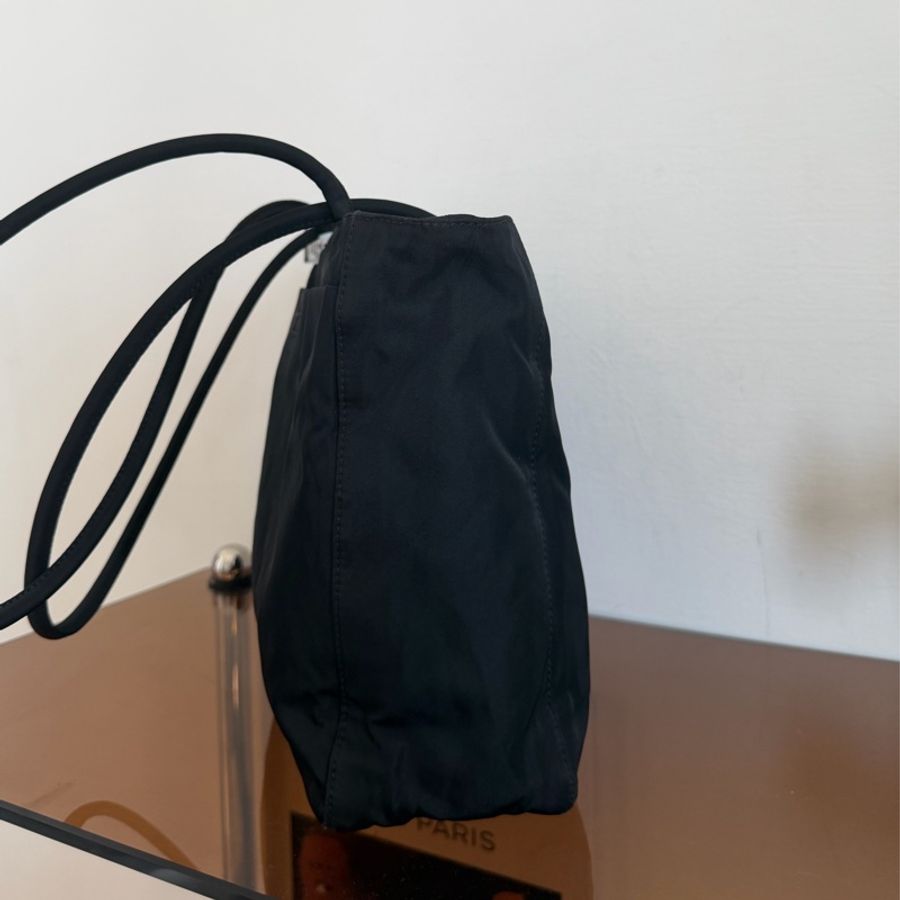#極稀有 Prada 降落傘尼龍25 tote托特包 三角側標款-5